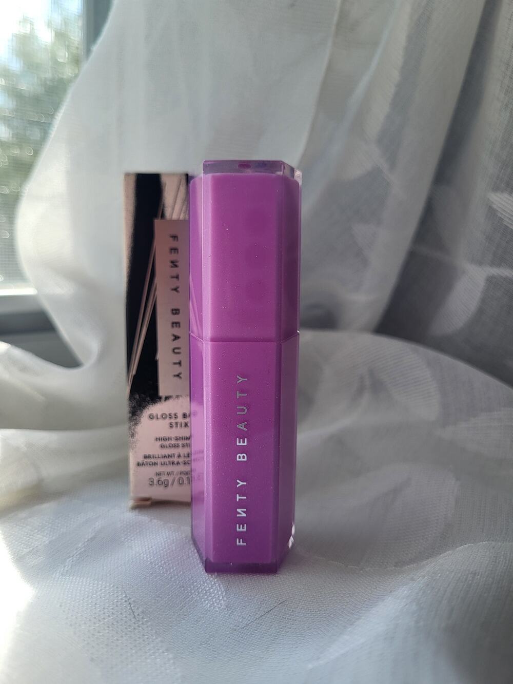NIB Fenty Beauty Gloss Bomb Stix High-Shine Gloss Stick Icy Amethyst (Shade 04)